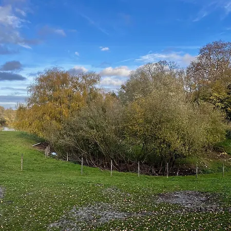 別荘 Duplex De Charme Pour 4 Personnes Au Coeur De La Campagne Normande Tourny